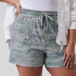 Athleta Farallon Shorts Gray Knit Shorts Size L Coastal Beach Activewear